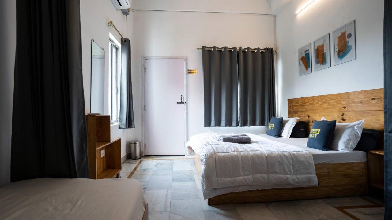 Bunkstay Coworking Hostel & Glamping Rishīkesh Exterior foto