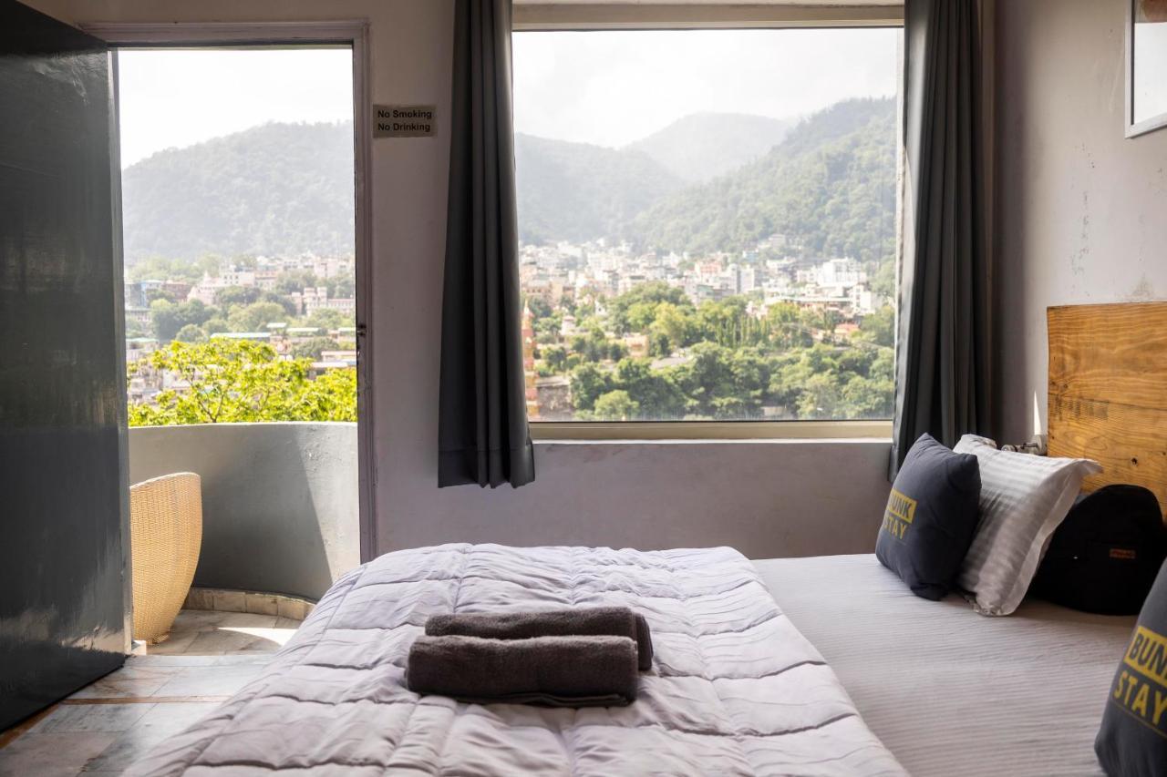 Bunkstay Coworking Hostel & Glamping Rishīkesh Exterior foto